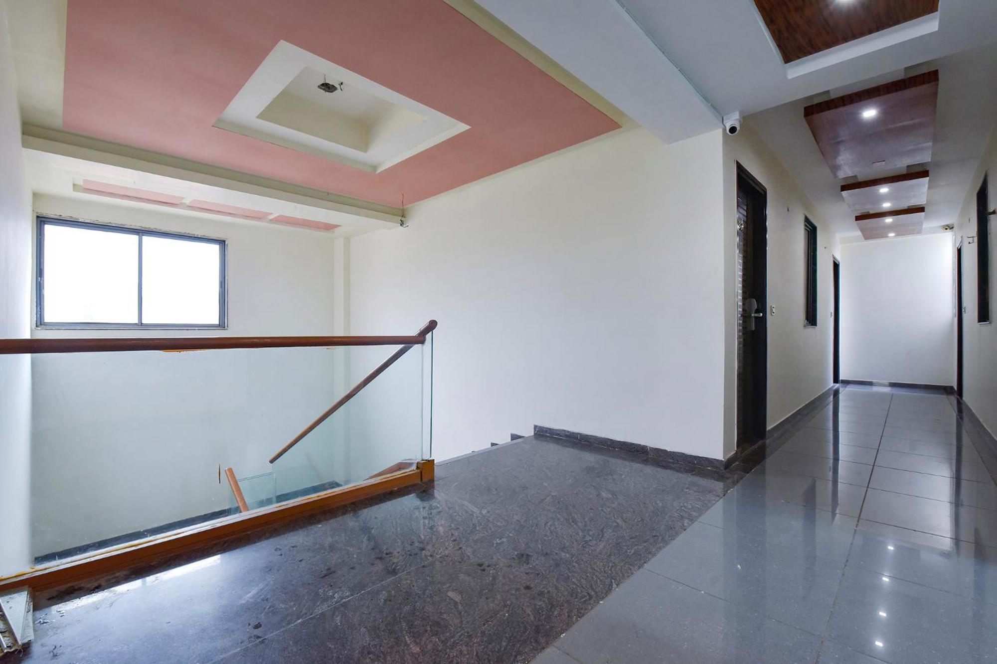 Fabhotel A1 Plaza Ahmadábád Kültér fotó